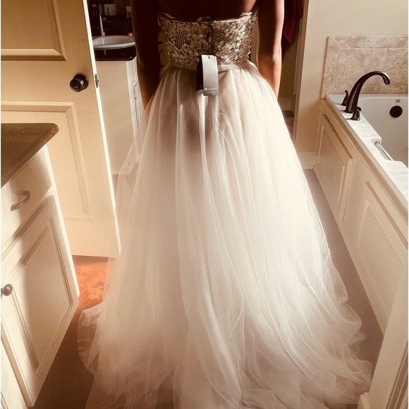 Floral Appliqued Dress With Overskirt - Picture 3 of 5